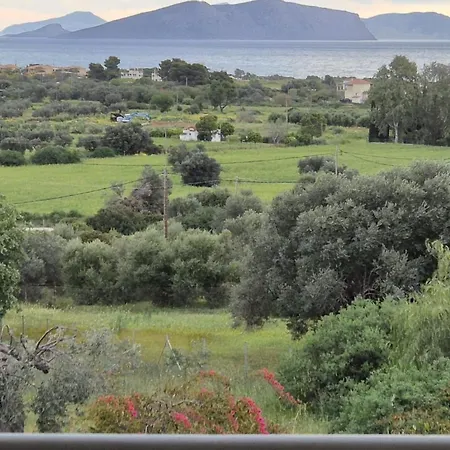 Newlands- - Und Berge- By Interhome