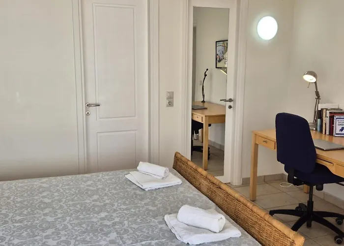 Vakantiehuis Newlands- Porto Cheli - Und Berge- By Interhome