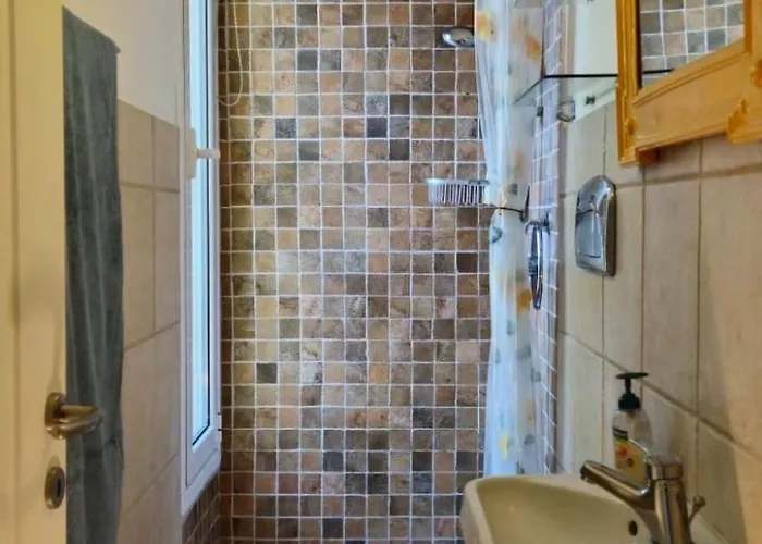 Newlands- Porto Cheli - Und Berge- By Interhome