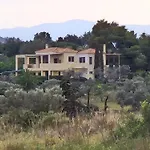 Newlands- - Und Berge- By Interhome