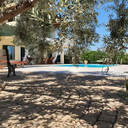 Newlands- Porto Cheli - Und Berge- By Interhome