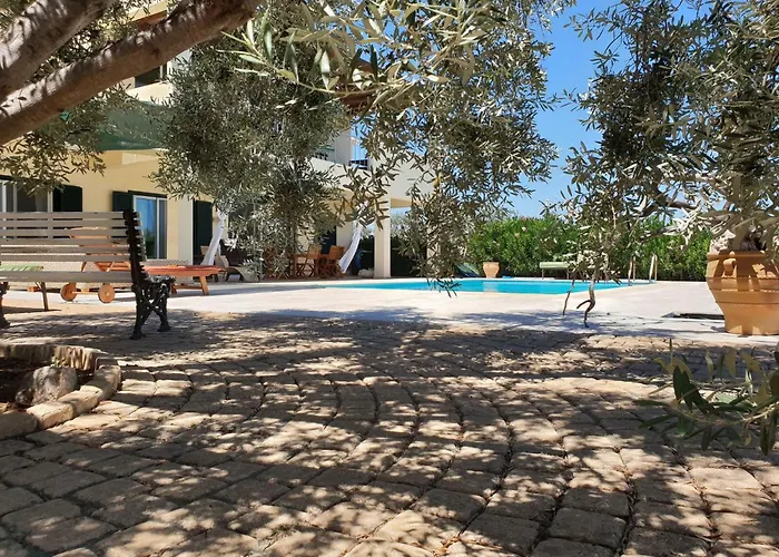 Newlands- Porto Cheli - Und Berge- By Interhome