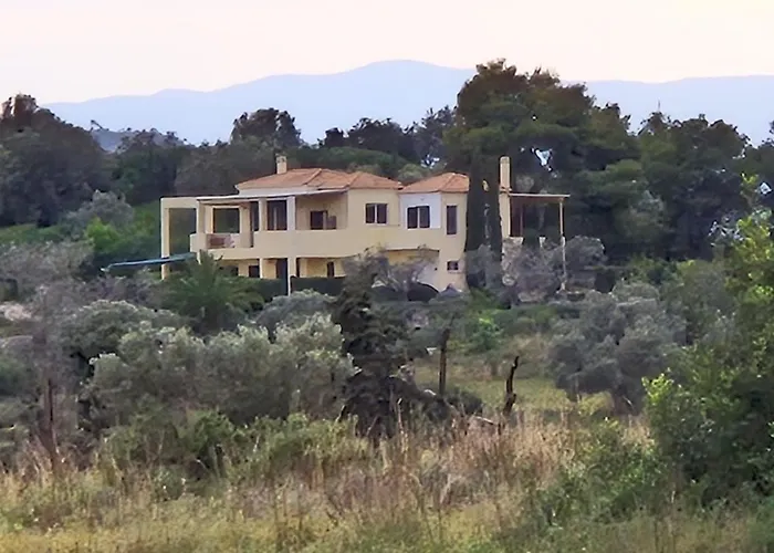 Newlands- Porto Cheli - Und Berge- By Interhome